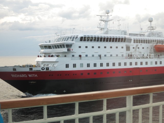 Hurtigruten_2015-06-22_22-16